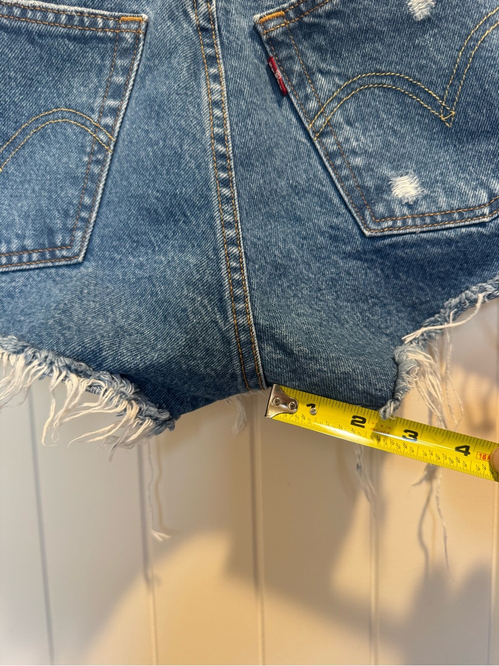 Levi's 501 Distressed Ripped Denim shorts - Picture 6 of 7